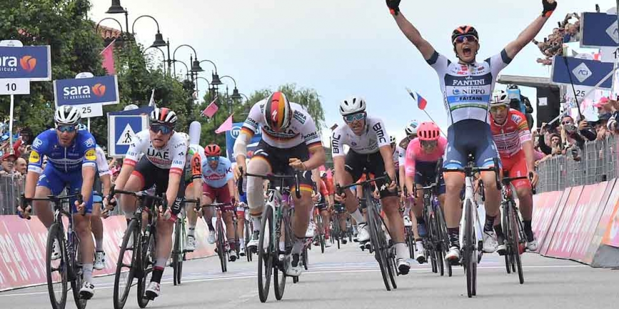 Damiano Cima che vittoria! ... sua la diciottesima tappa del Giro d'Italia